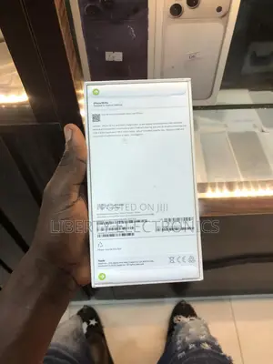 New Apple iPhone 16 Pro 512 GB