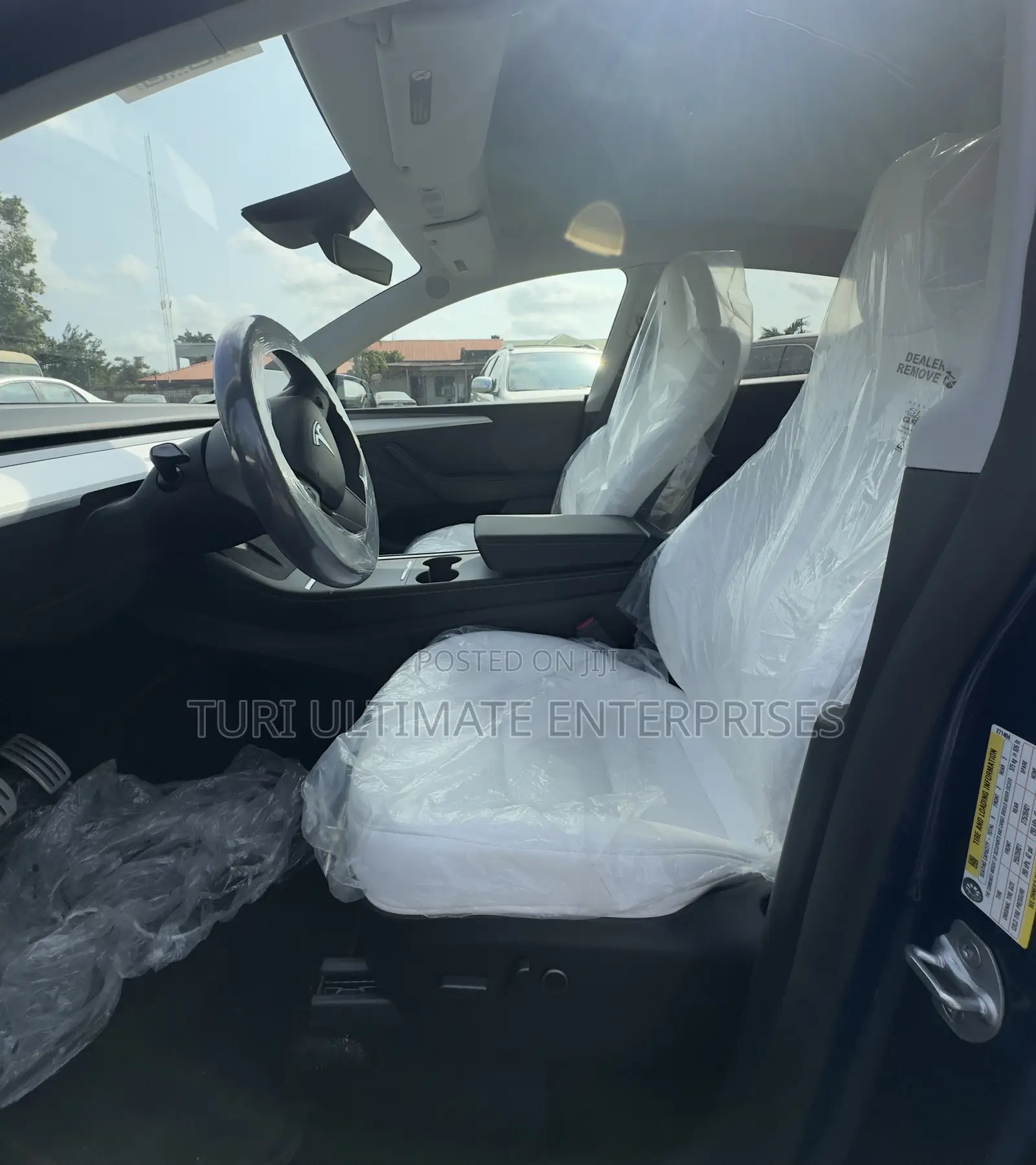 New Tesla Model Y Performance AWD 2024 Blue