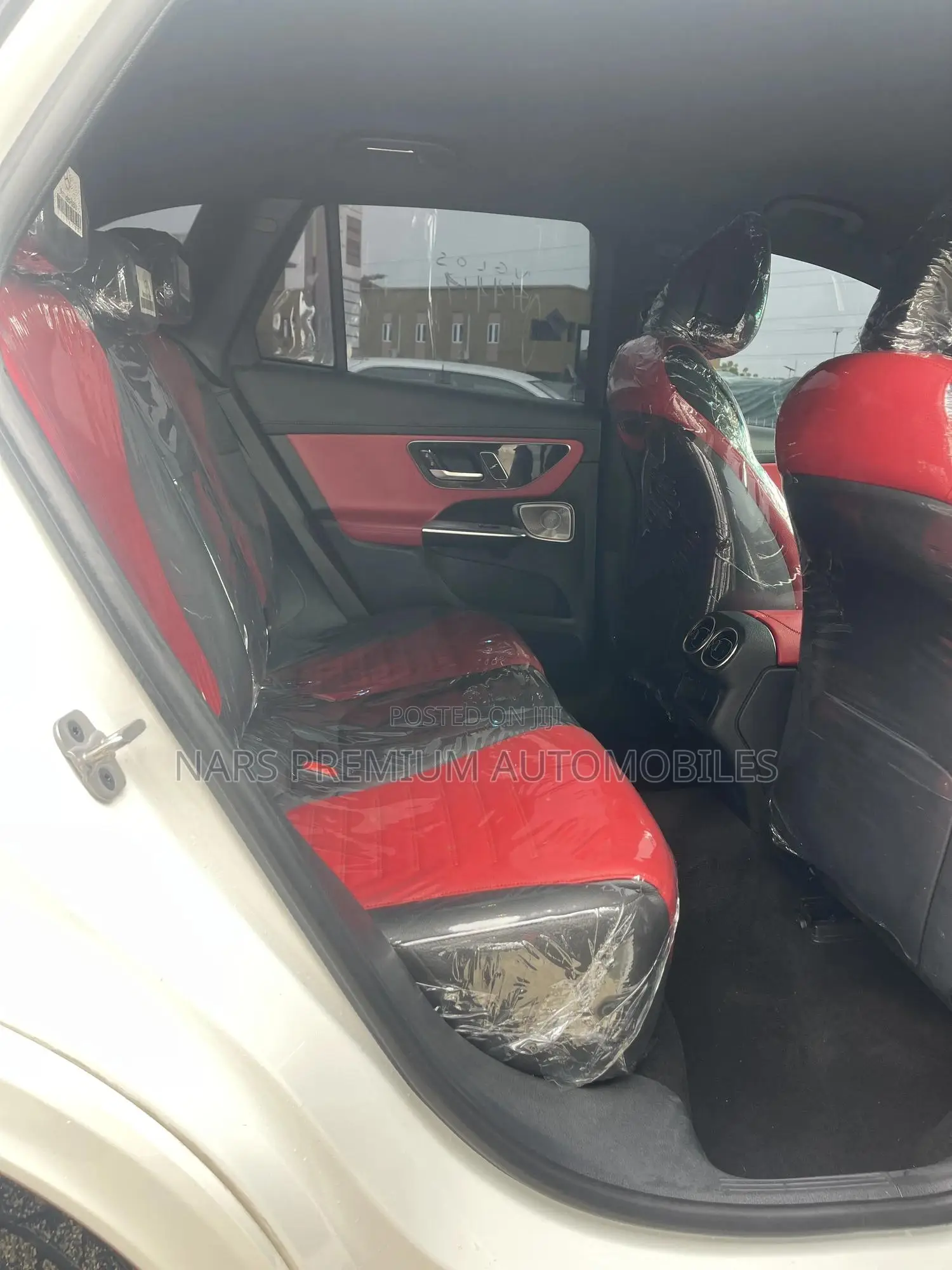 Mercedes-Benz GLC-Class GLC 300 2023 White