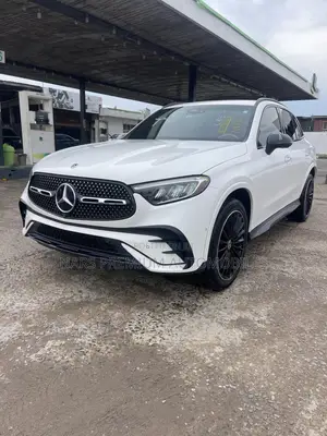 Mercedes-Benz GLC-Class GLC 300 2023 White