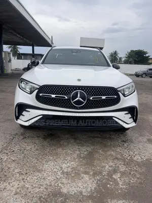 Mercedes-Benz GLC-Class GLC 300 2023 White