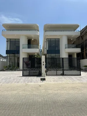 5bdrm Duplex in Off Lekki-Epe Expressway for sale