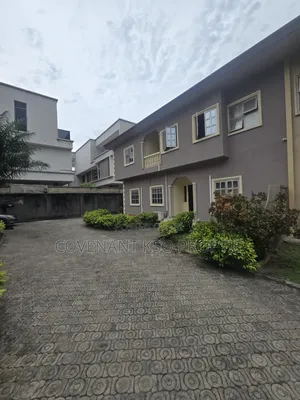 5bdrm Duplex in Lekki Phase 1 for rent