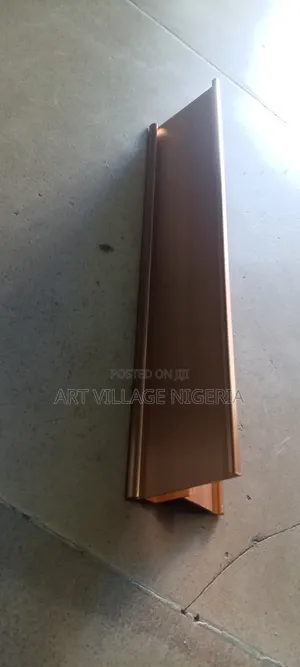 Table Name Plate
