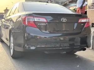 Toyota Camry SE 4dr Sedan (2.5L 4cyl 6A) 2013 Black