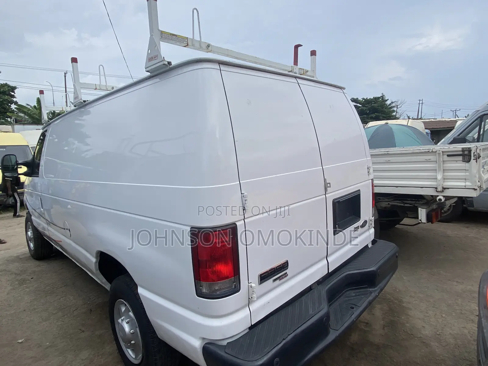 Ford E250 2014 White