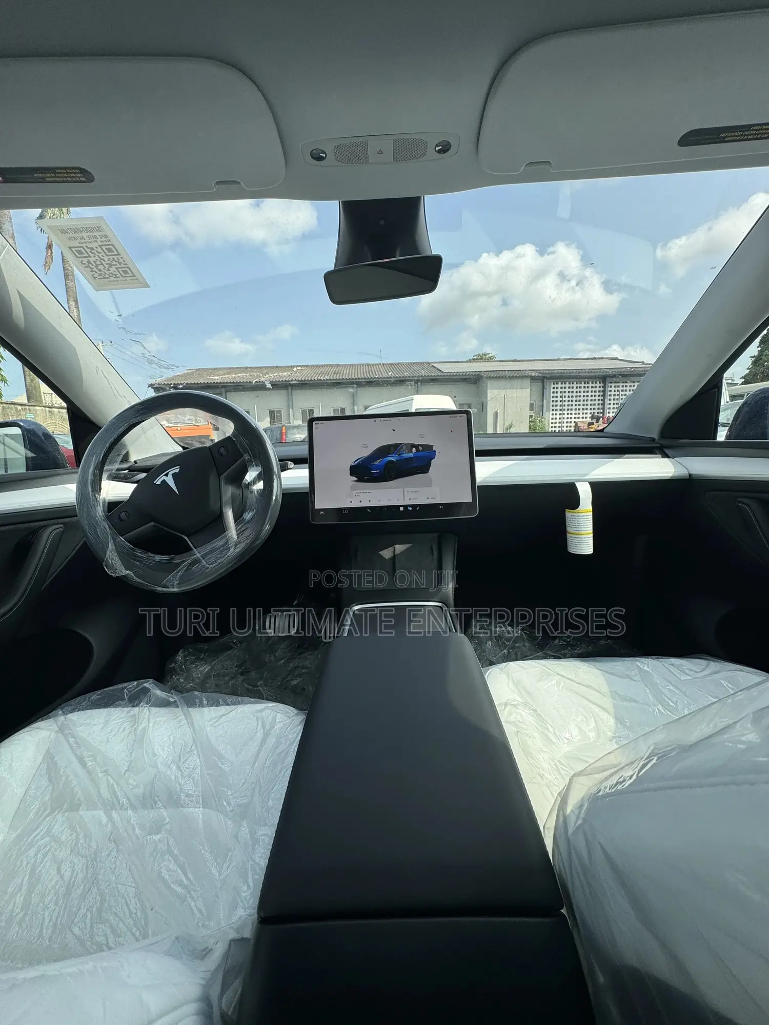 New Tesla Model Y Performance AWD 2024 Blue