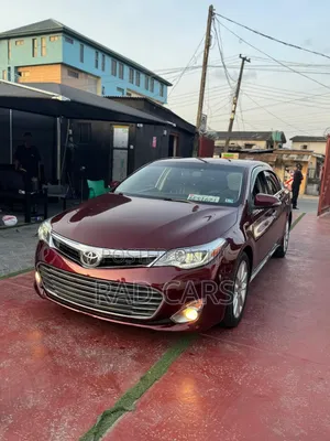 Toyota Avalon Limited 4dr Sedan (3.5L 6cyl 6A) 2015 Burgundy