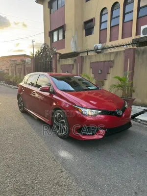 Toyota Corolla SE Special Edition 4dr Sedan (1.8L 4cyl CVT) 2017 Red