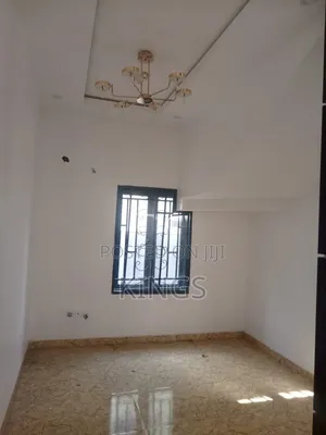 2bdrm Block of Flats in Gaduwa By Ebeano for rent