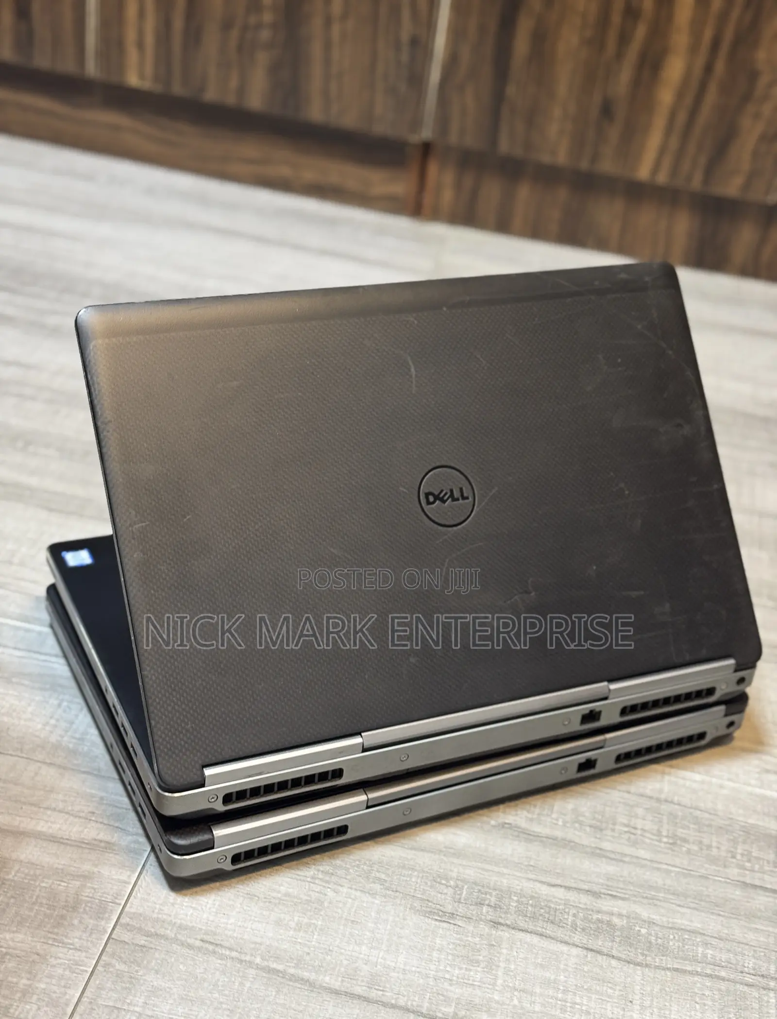 Laptop Dell Precision 7720 16GB Intel Xeon SSD 512GB