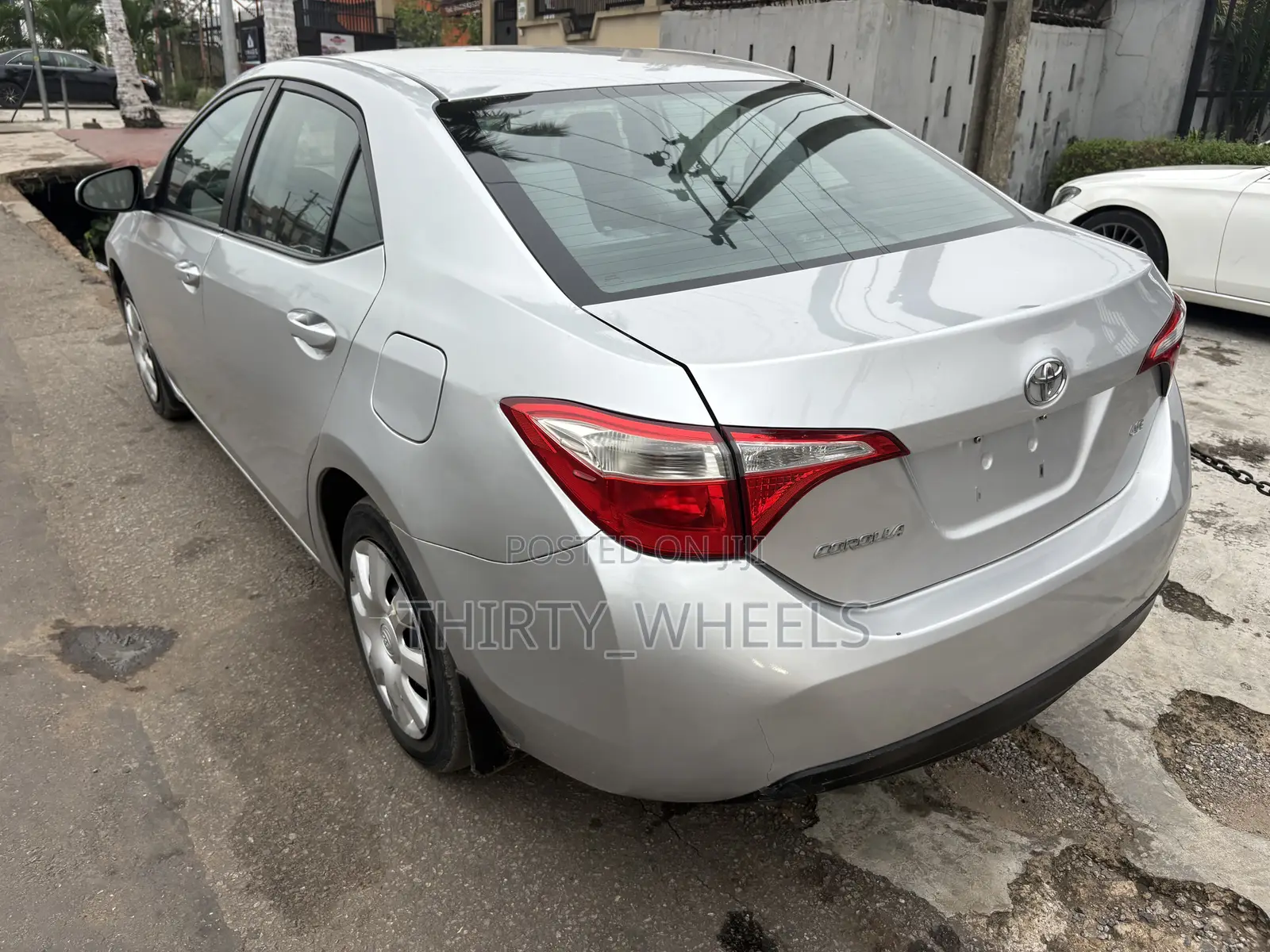 Toyota Corolla 2016 Silver