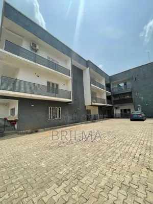 3bdrm Block of Flats in Life Camp for sale