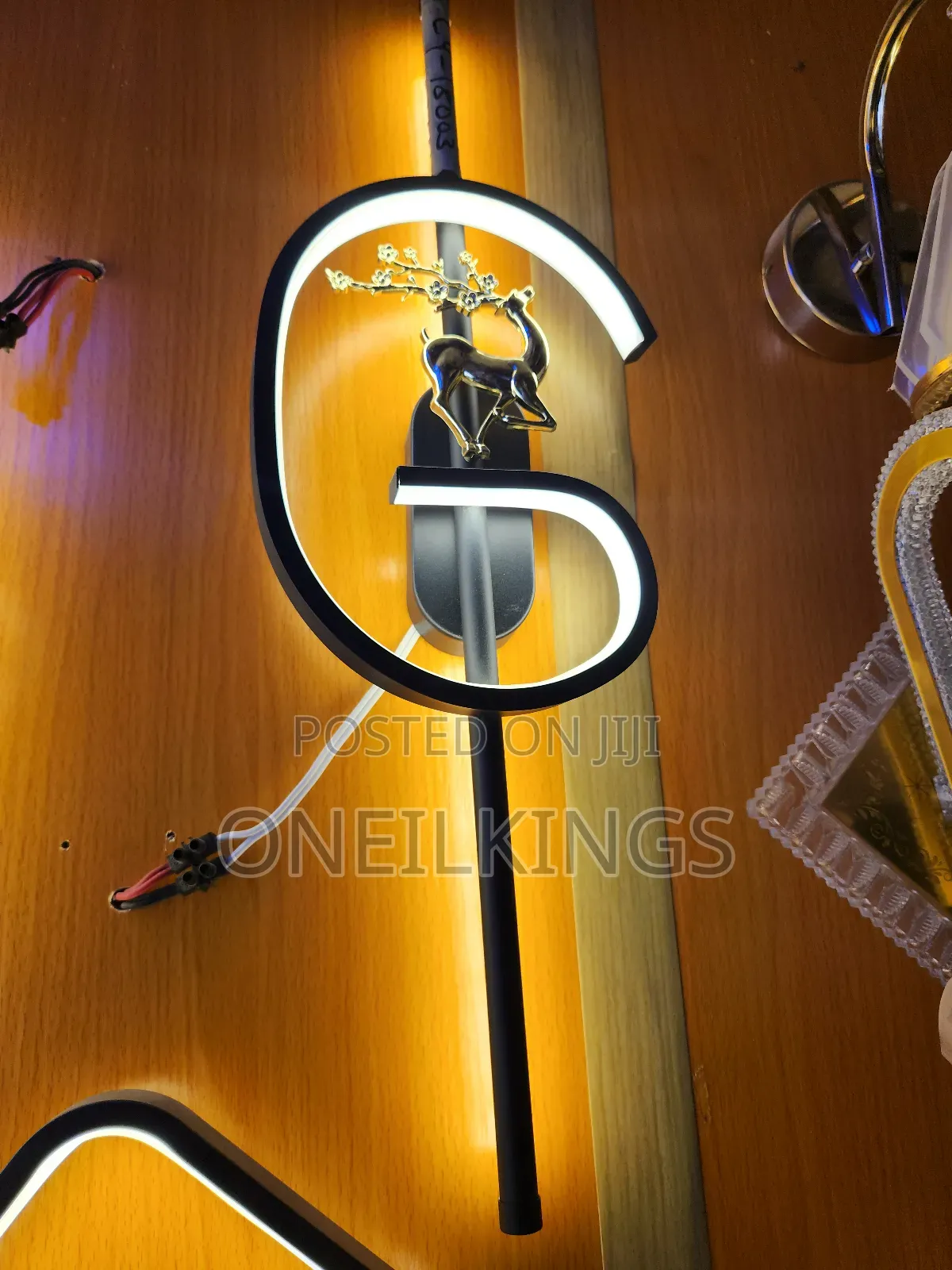 Unique Design of Wall Lamp