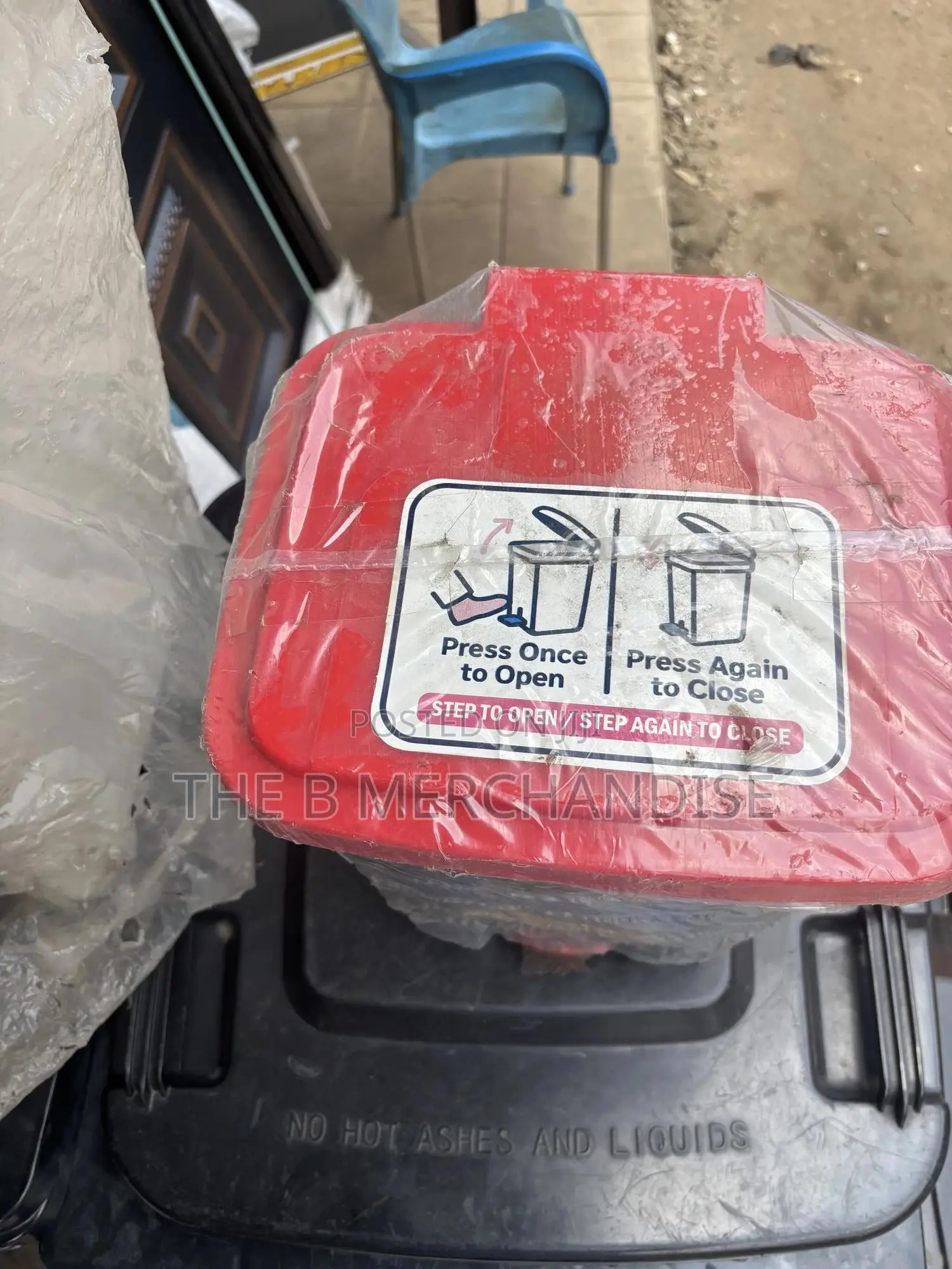 Plastic Pedal Waste Bin