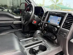 Ford F-150 2017 Red