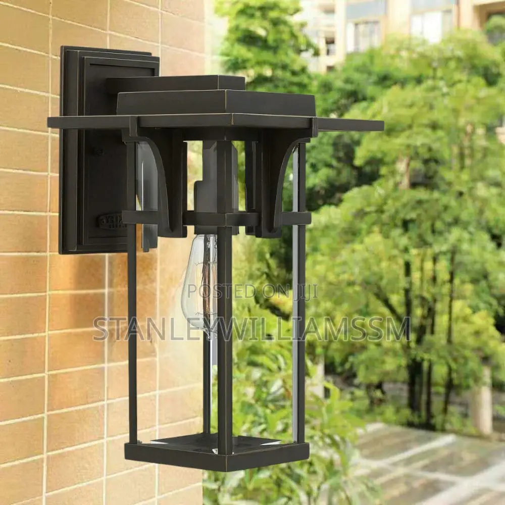 Pillar Wall Light