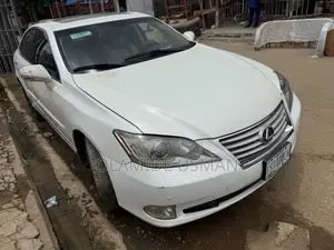 Lexus ES 350 2011 White