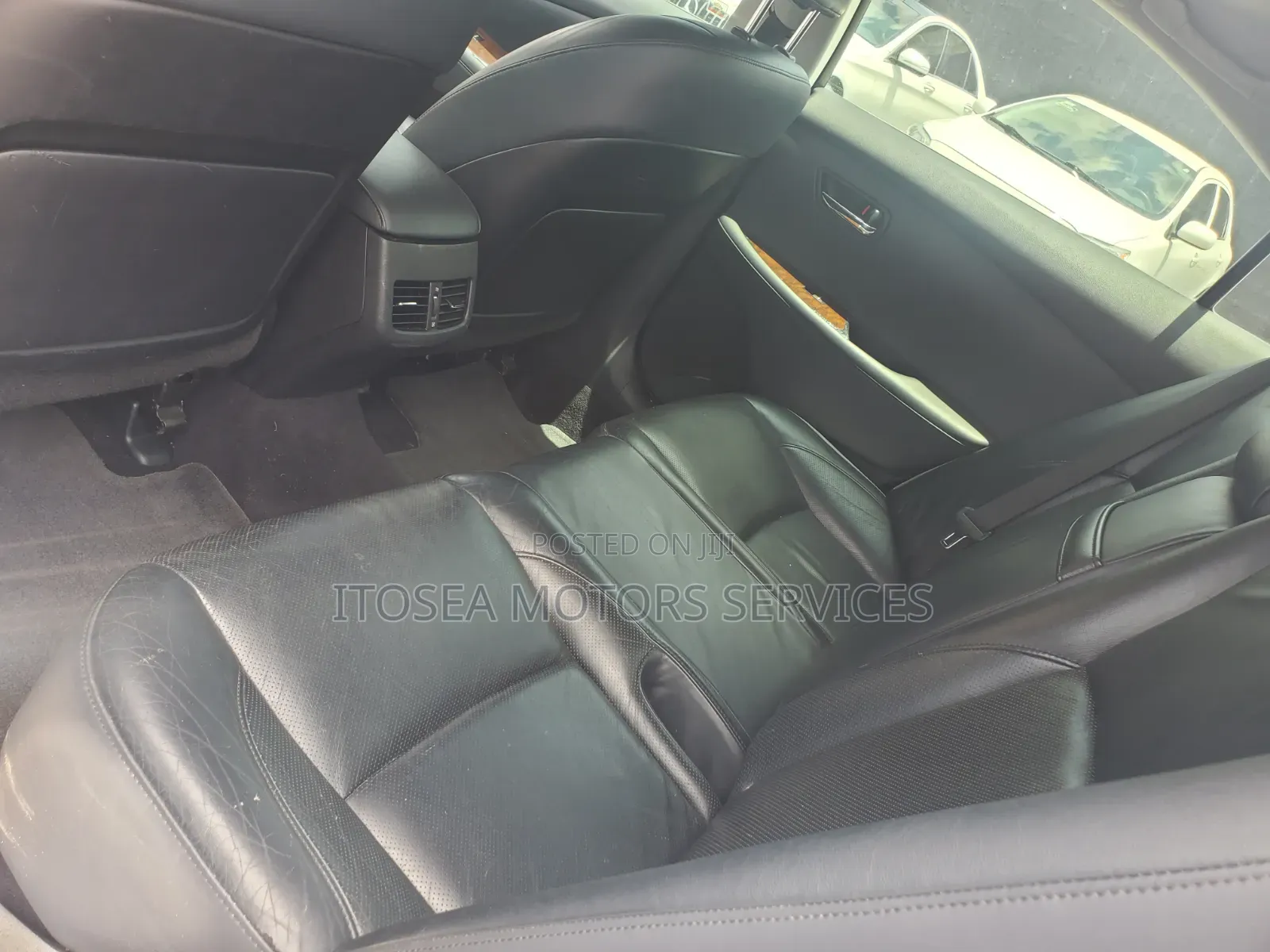 Lexus ES 2012 Silver