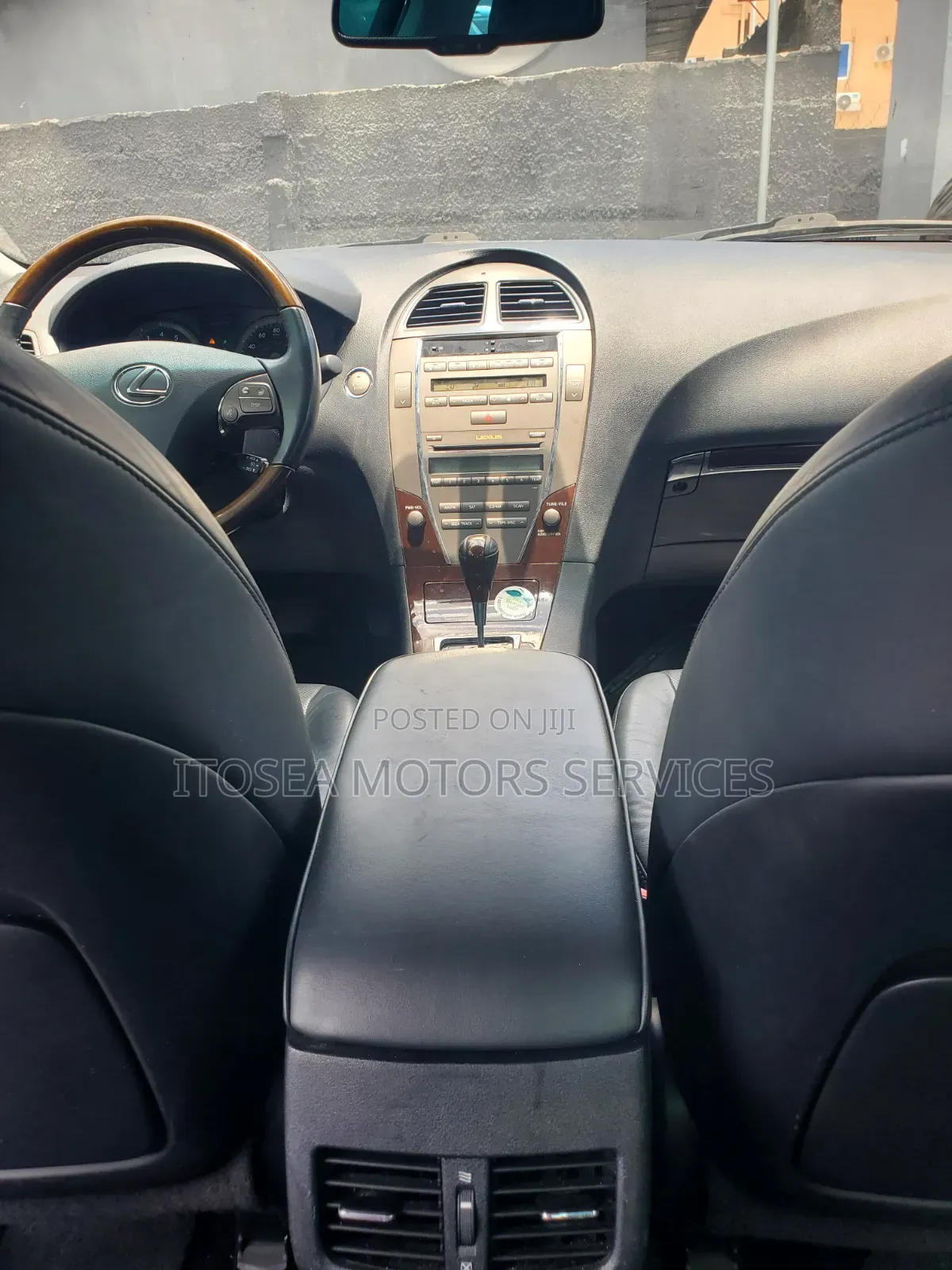 Lexus ES 2012 Silver
