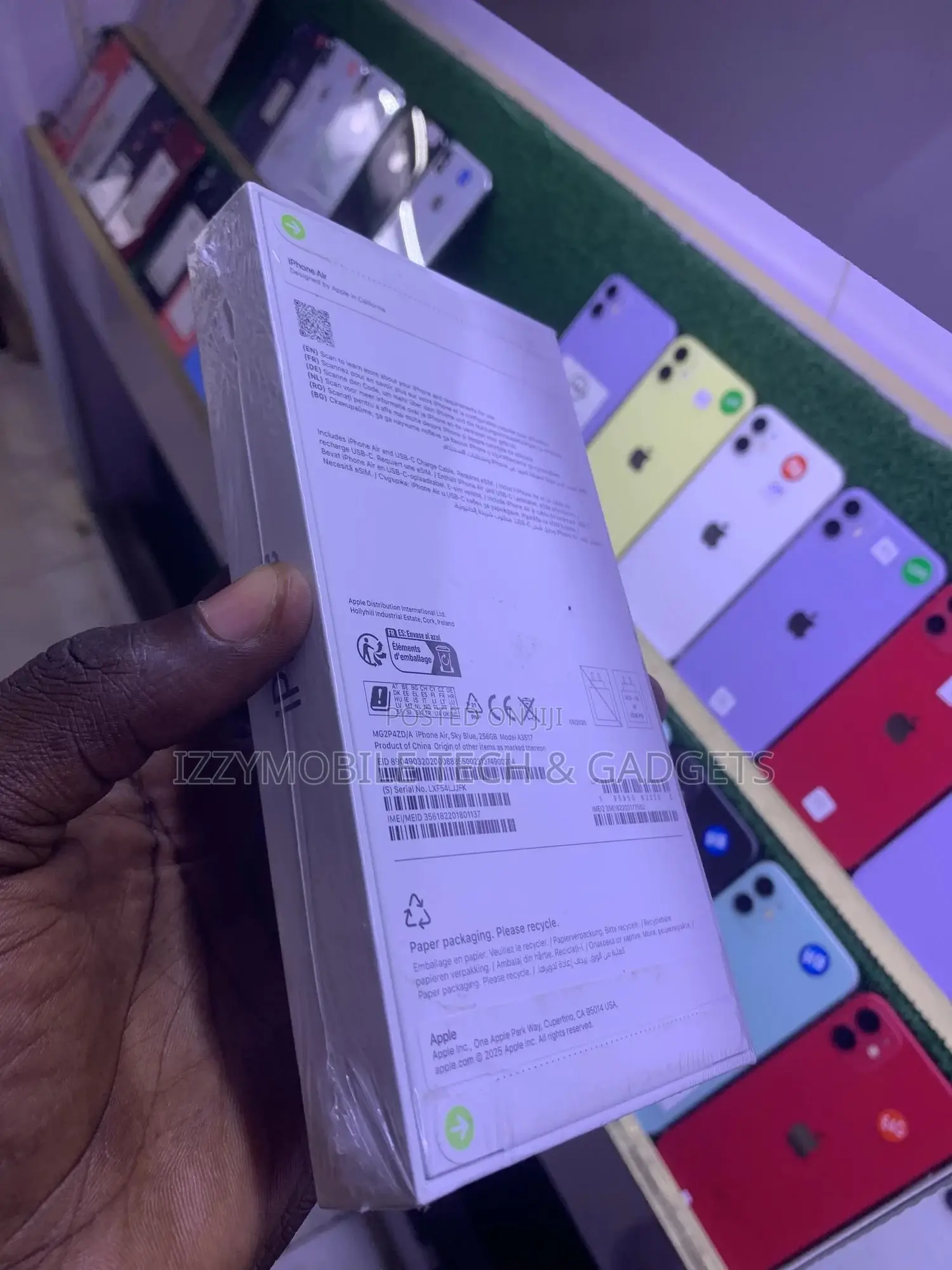 New Apple iPhone Air 256 GB Blue