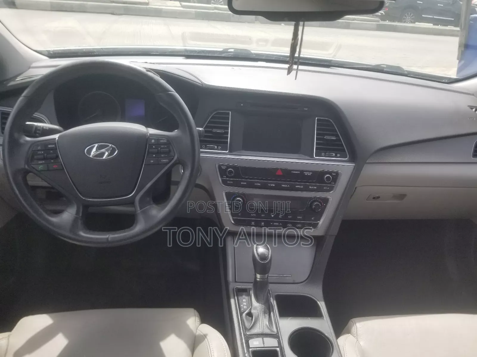 Hyundai Sonata Sport 2.0T Sedan FWD (2.0L 4cyl 6A) 2016 Silver