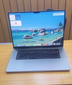 Laptop Apple MacBook Pro M1 64GB Apple M1 Max SSD 2T