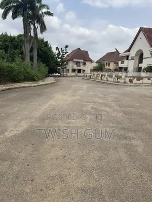 5bdrm Duplex in Apo By Ap, Durumi for sale