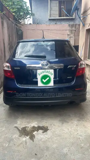 Toyota Matrix S Hatchback AWD (2.4L 4cyl 4A) 2009 Blue