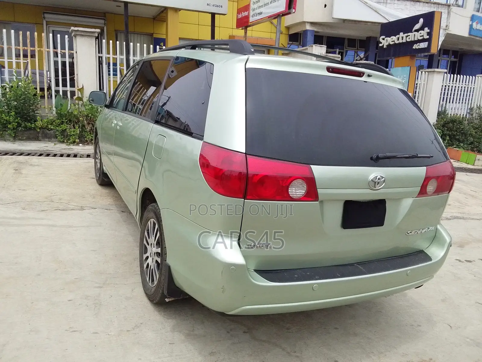 Toyota Sienna 2008 Green