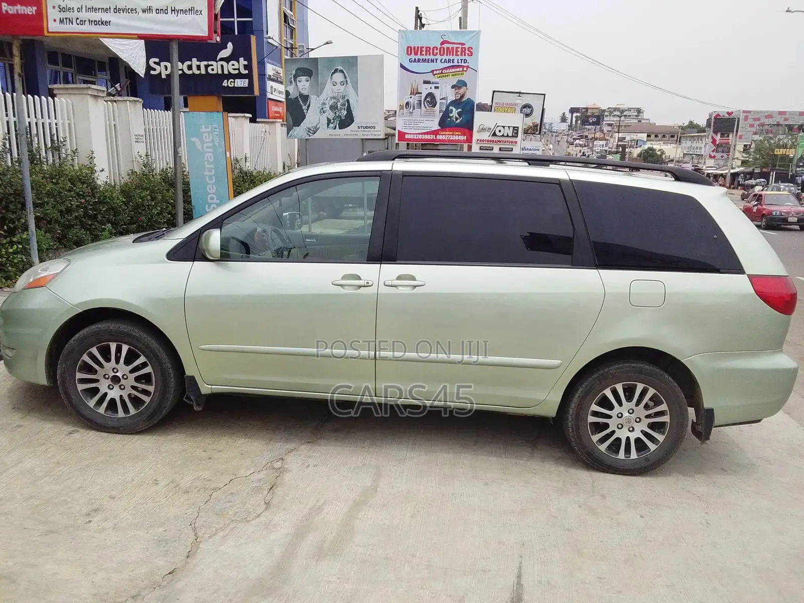 Toyota Sienna 2008 Green