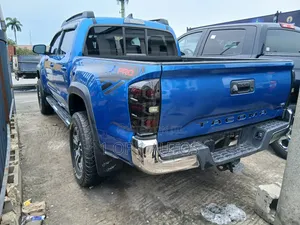 Toyota Tacoma TRD Sport 2018 Blue
