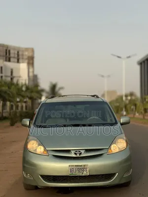 Toyota Sienna XLE AWD 2006 Green