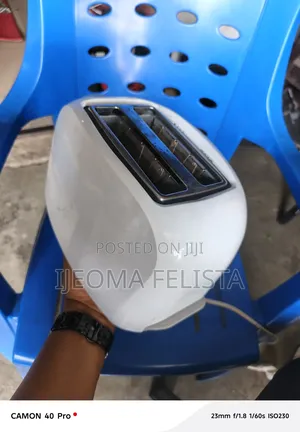 Pop Up Toaster Machine