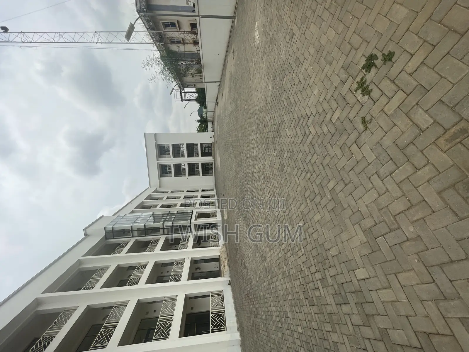 For Lease=Office Complex