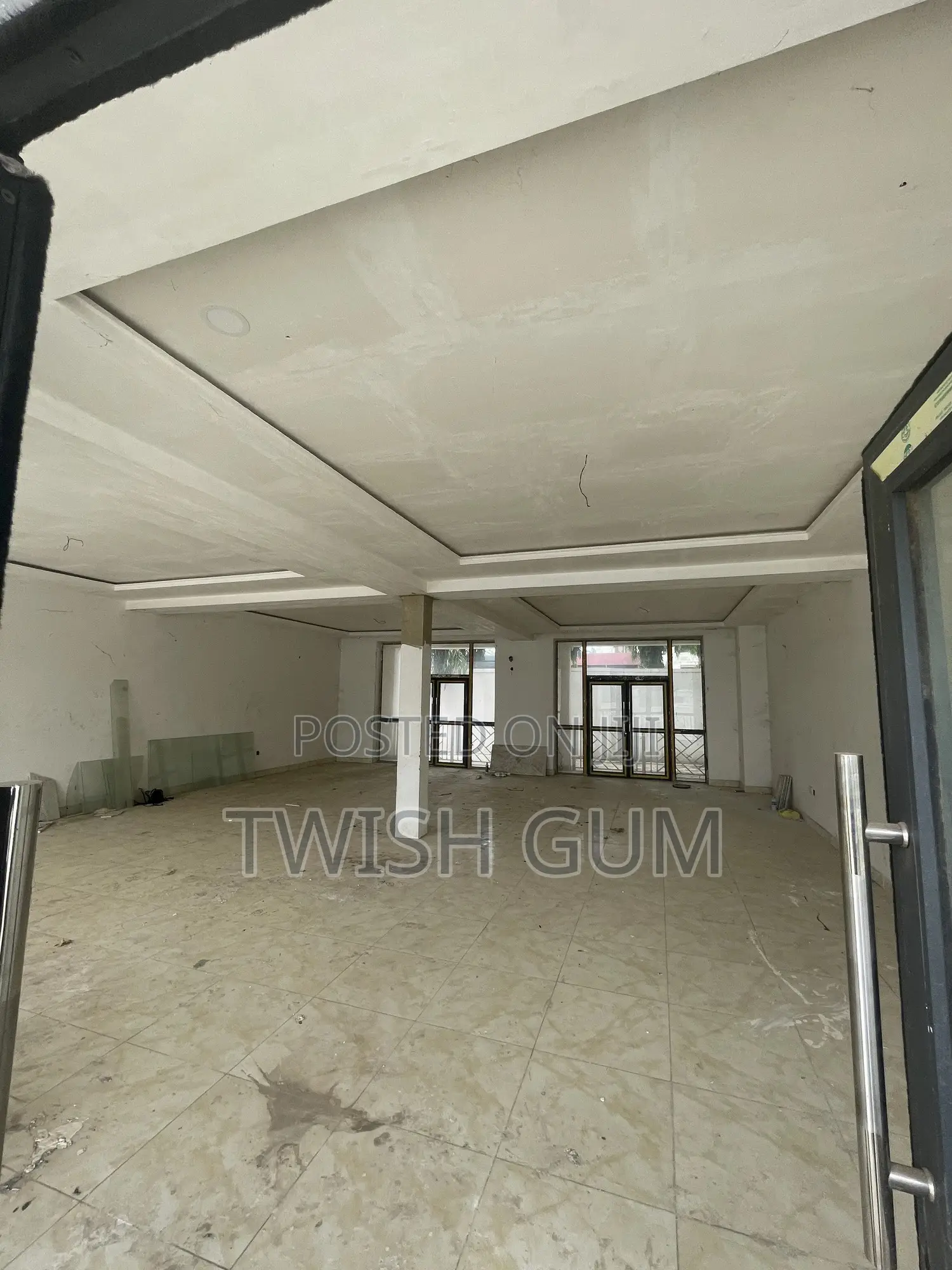 For Lease=Office Complex