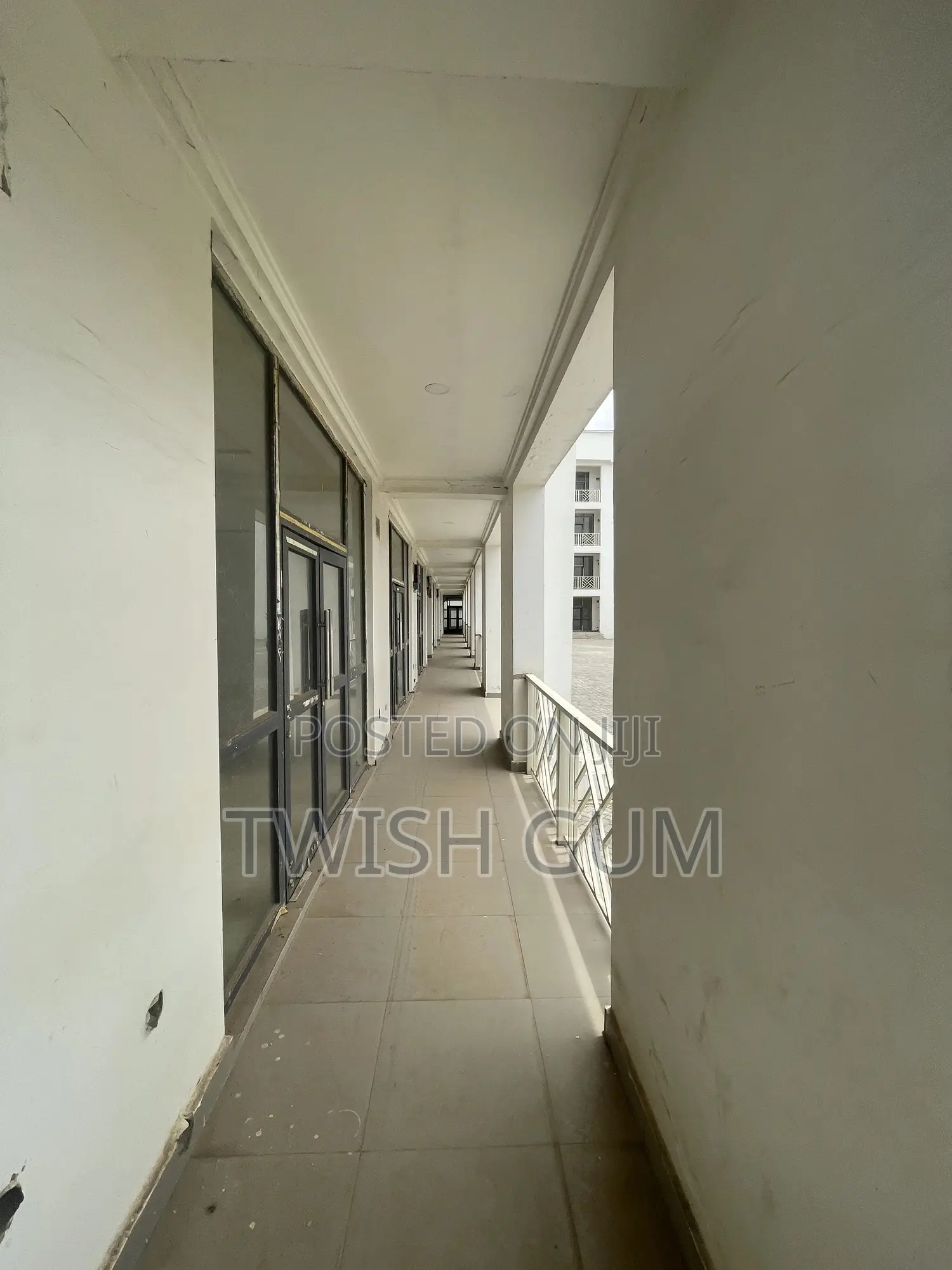 For Lease=Office Complex