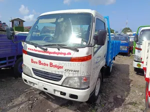 Toyota Dyna 150 2005 White
