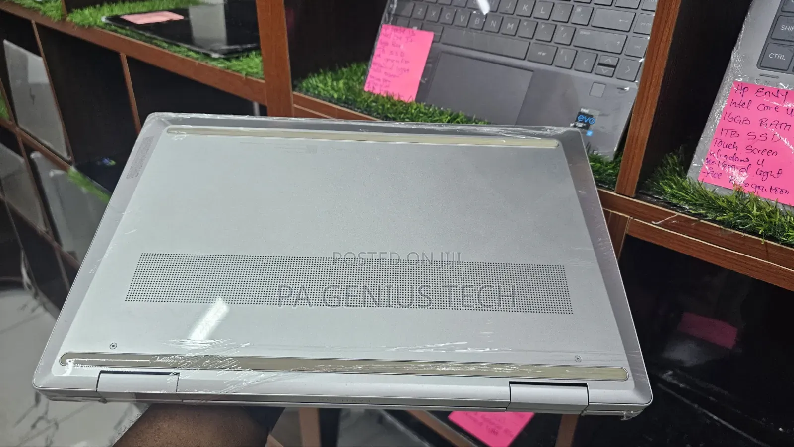 Laptop HP Pavilion X360 8GB Intel Core i5 SSD 512GB