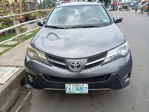 Toyota RAV4 Limited AWD (2.5L 4cyl 6A) 2016 Gray