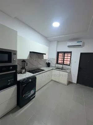 Furnished 3bdrm Penthouse in Lekki Phase One for rent