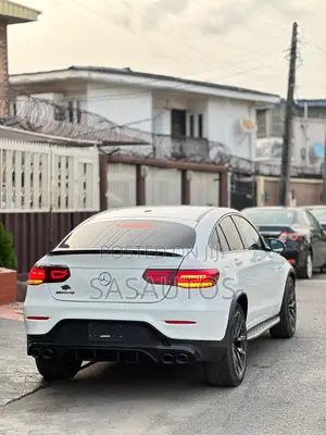 Mercedes-Benz GLC-Class 2022 White