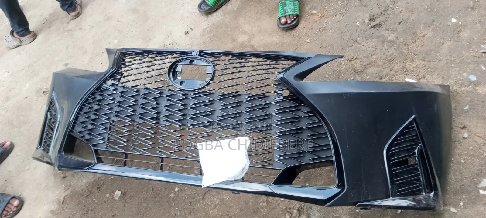 Front Bumper Lexus Is350 2018