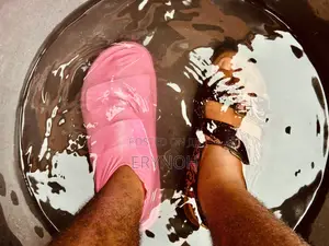 Erynoh Silicone Waterproof Footwear Cover