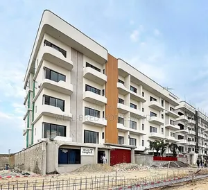 3bdrm Apartment in Lekki Phase 1, for rent