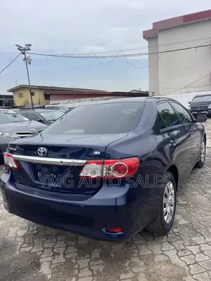 Toyota Corolla 2013 Blue