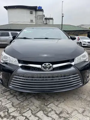 Toyota Camry 2016 Black