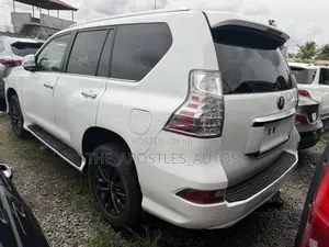 Lexus GX 460 2021 White