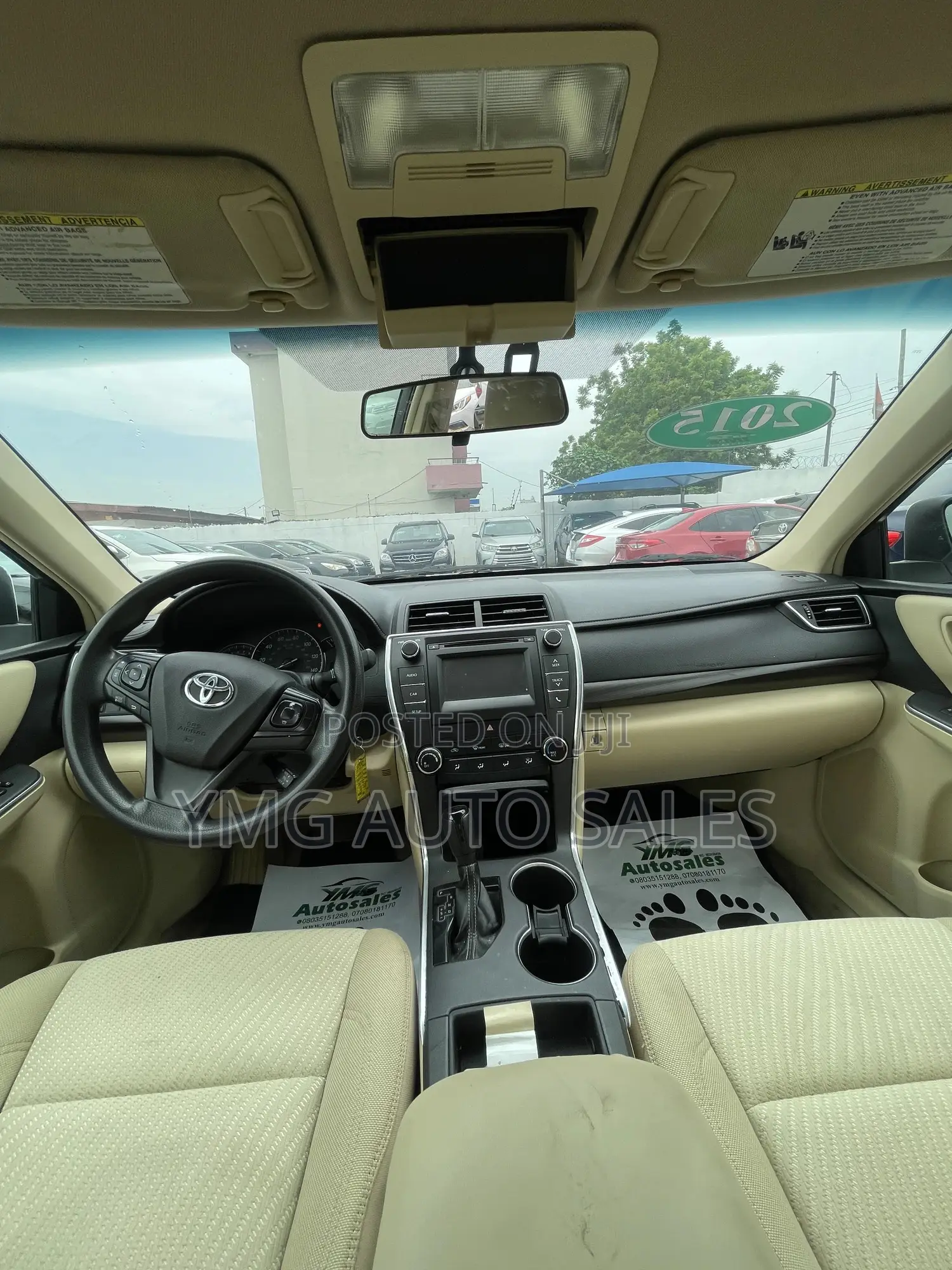 Toyota Camry LE 4dr Sedan (2.5L 4cyl 6A) 2015 White