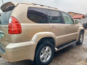Lexus GX 470 2008 Gold